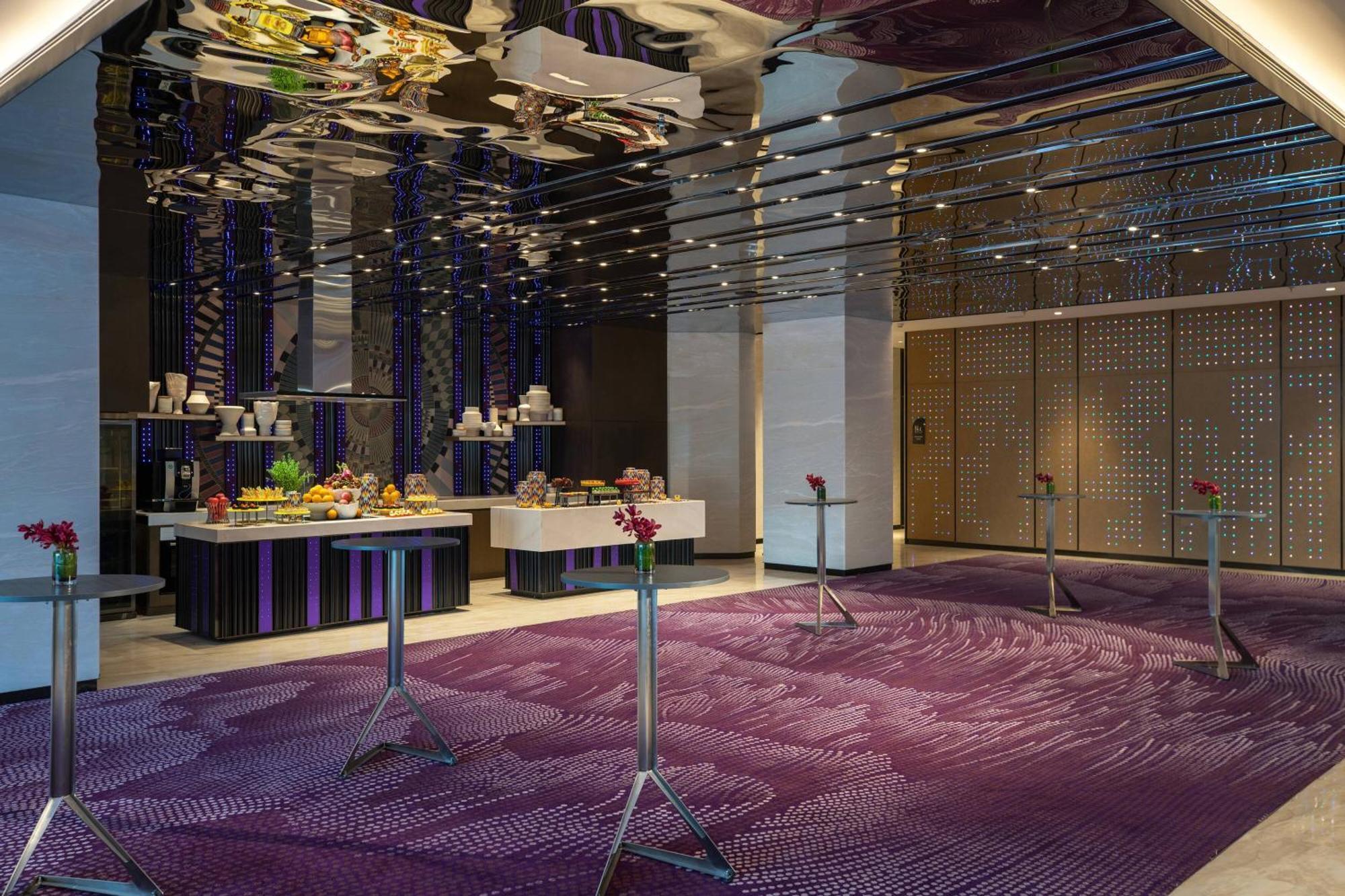 Renaissance Nanning Hotel Bagian luar foto